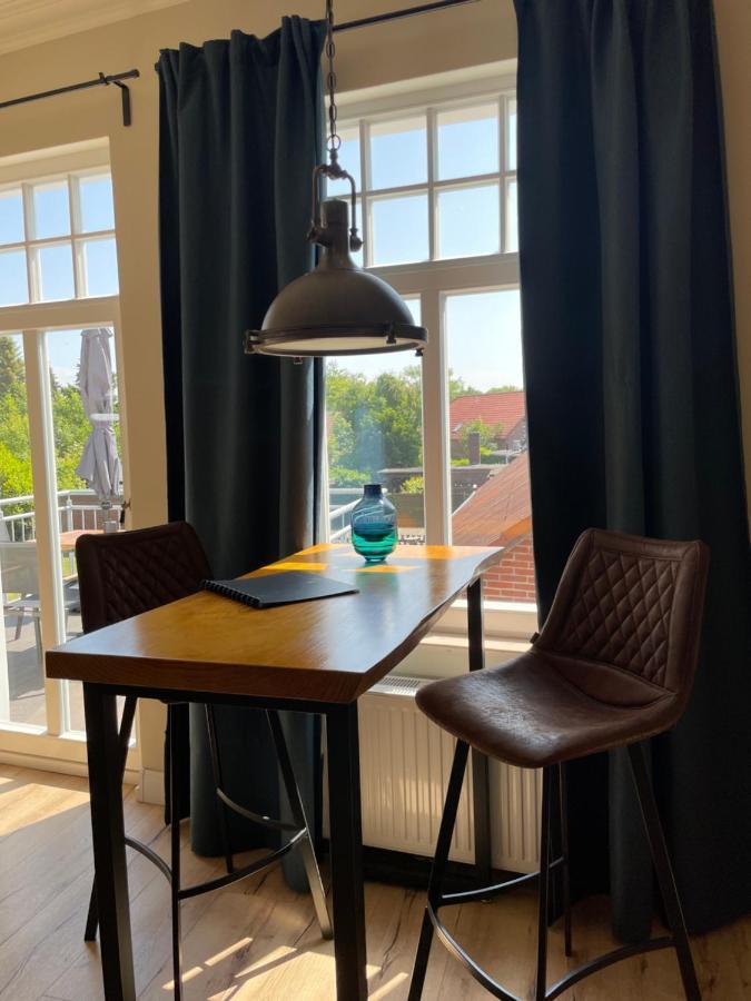 Luxus Lindenhof Apartments -Ferienwohnungen In Friesland An Der Nordsee Am Naturschutzgebiet Urwald Neuenburg  Exterior foto